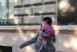 刘亦菲恋情爆料贴吧最新,神秘男友身份揭秘，网友热议！